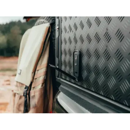 Couvercle de protection pour serrure de hard top Alu-Cab